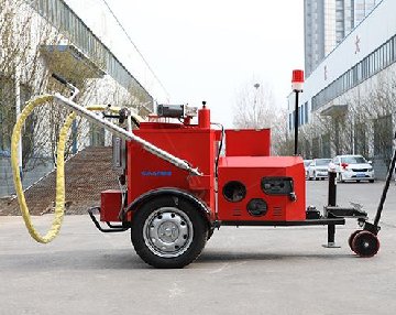 <b>瀝青灌縫機操作六步驟，施工起來</b>