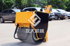 小型壓路機(jī)被路機(jī)圈鐘愛(ài)？原因是這些