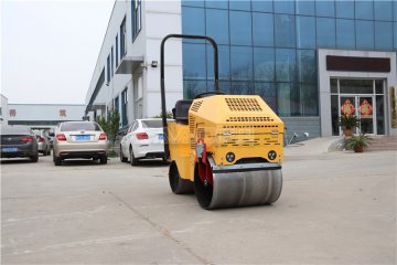 壓路機振幅大小對瀝青路面壓實度有什么影響？
